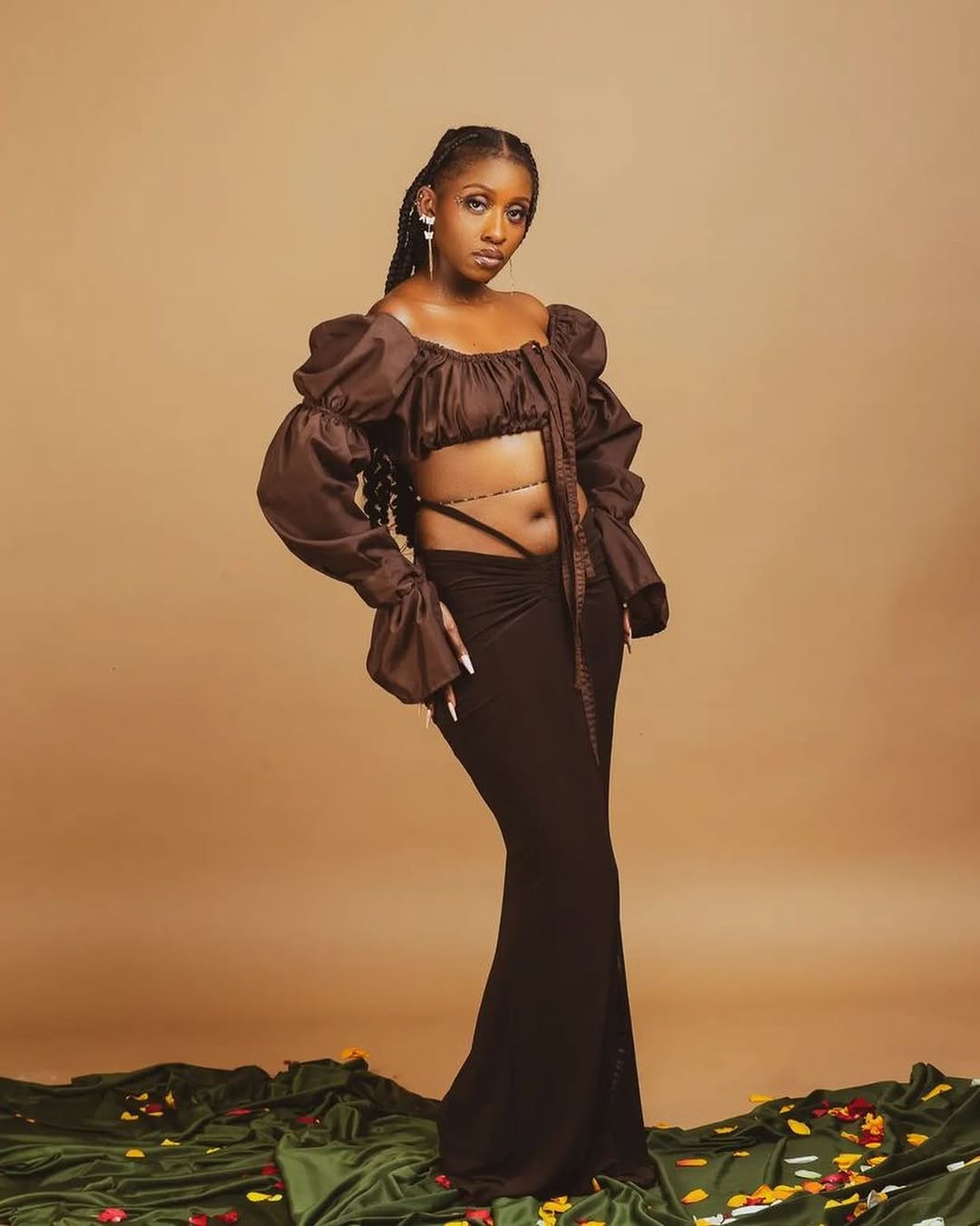 MONROE TOP (Chocolate Brown